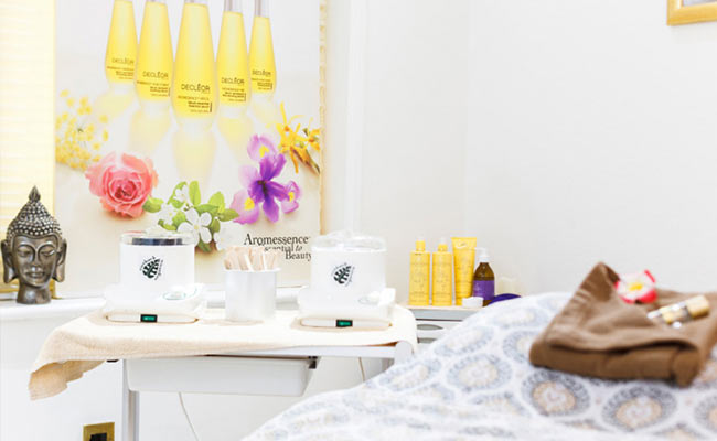 Tratamientos faciales y masajes en Champneys City Spa