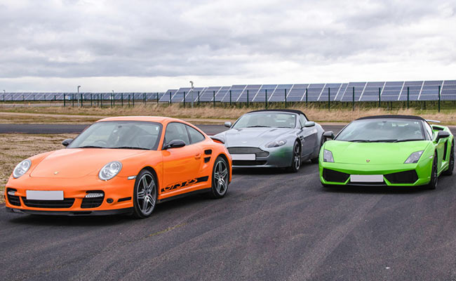 Experiencia de conducción y de pasajero de un superdeportivo.