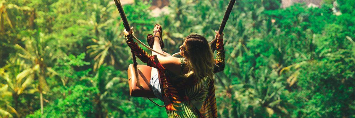 MagicBreaks Bali carousel banner