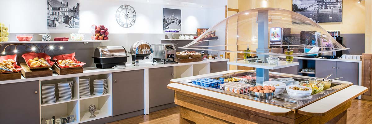 MagicBreaks Hotel Dining carousel banner