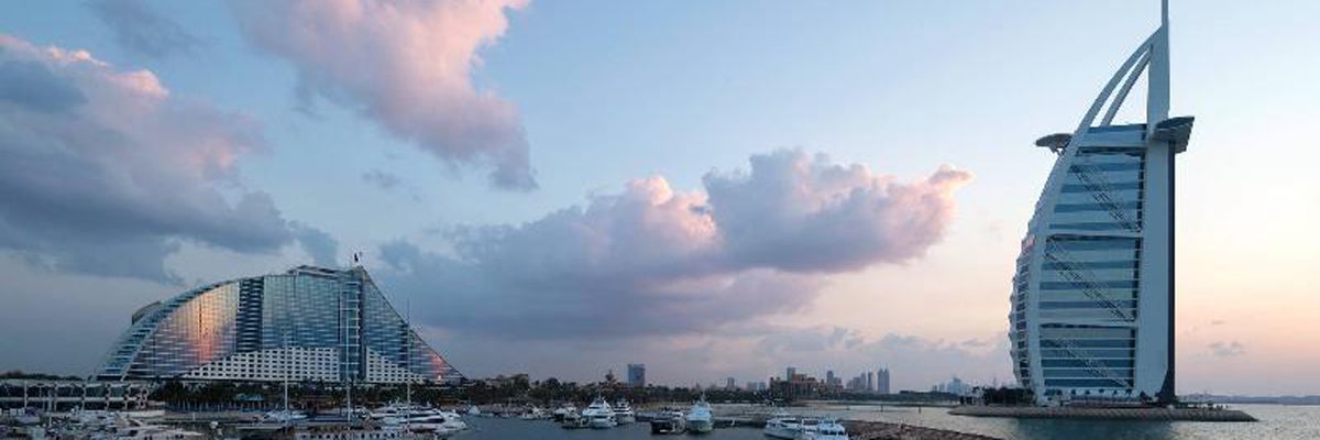 MagicBreaks Hotel Location carousel banner