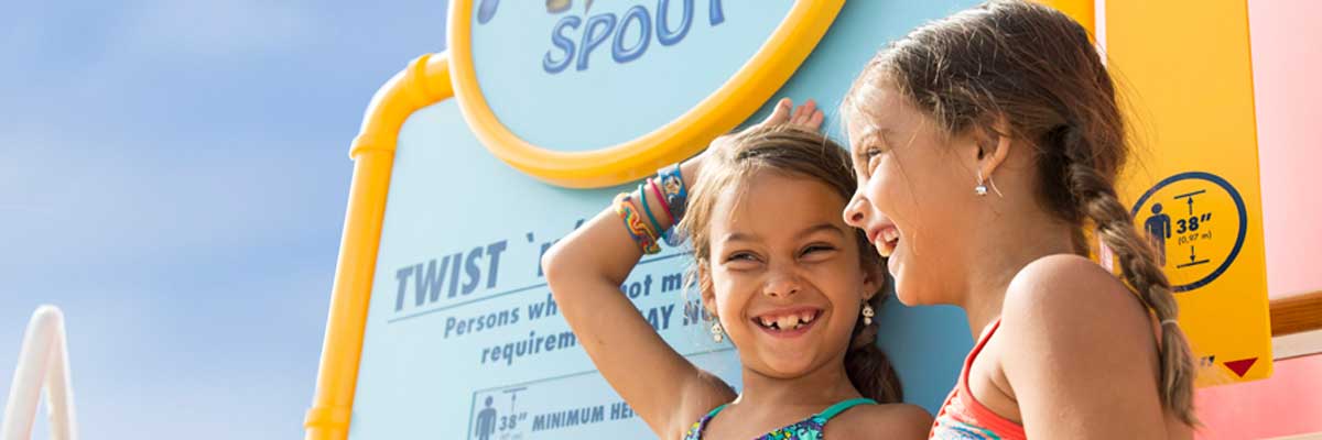 MagicBreaks Familias maravillosas carousel banner