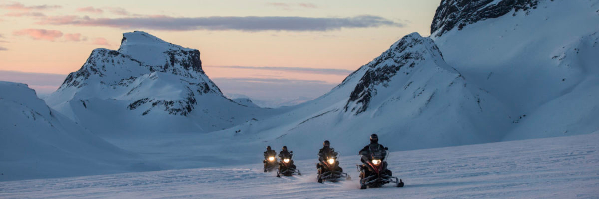 MagicBreaks El paquete definitivo para una escapada de invierno en Islandia carousel banner