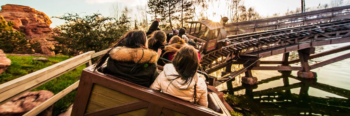 MagicBreaks disney express carousel banner