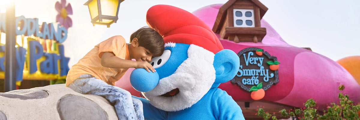 MagicBreaks MOTIONGATE™ Dubai carousel banner