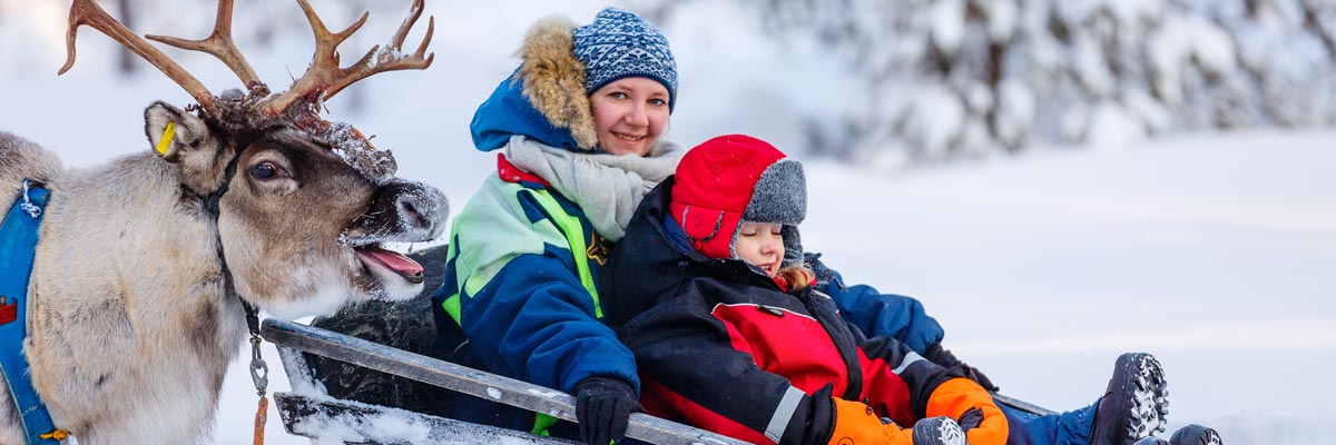 MagicBreaks Davvi Arctic Lodge carousel banner