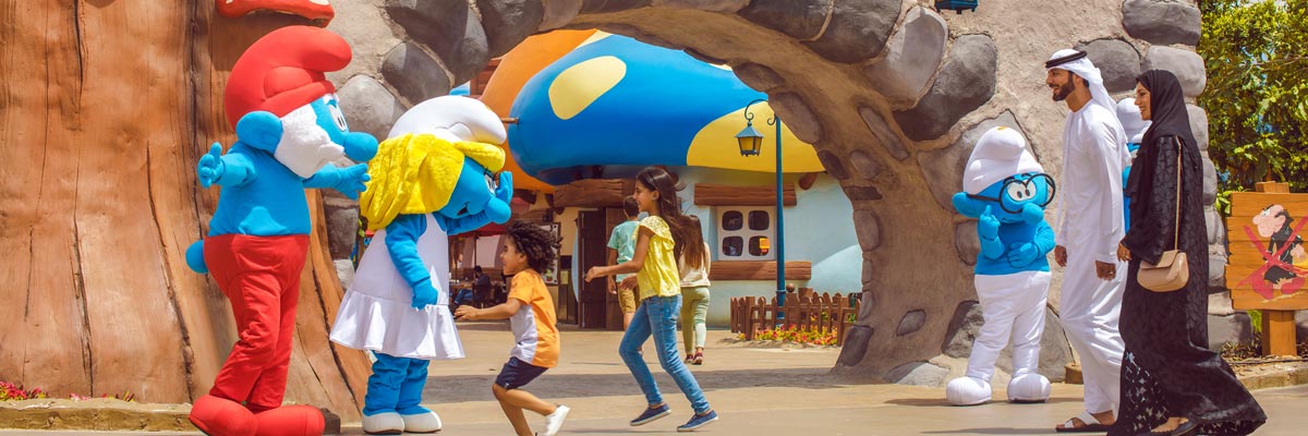 MagicBreaks Smurfs carousel banner